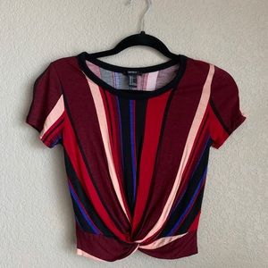 NWOT Forever 21 Knotted Hem Short Sleeve Crop Top